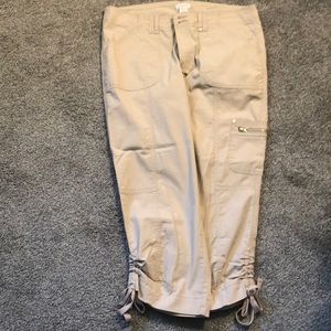 Capri cargo pants, size 8